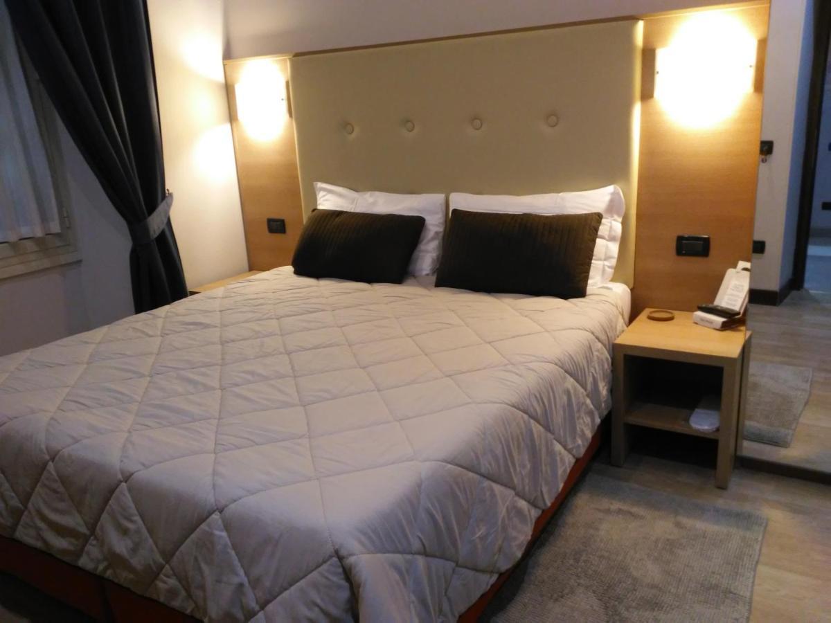 Residenza Cola Di Rienzo - Suite In Roma Dış mekan fotoğraf