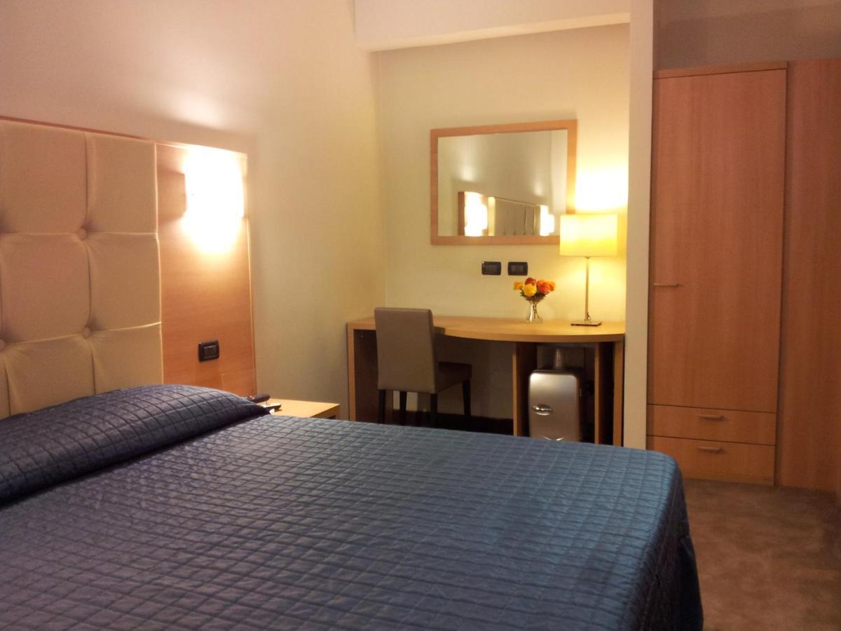 Residenza Cola Di Rienzo - Suite In Roma Oda fotoğraf